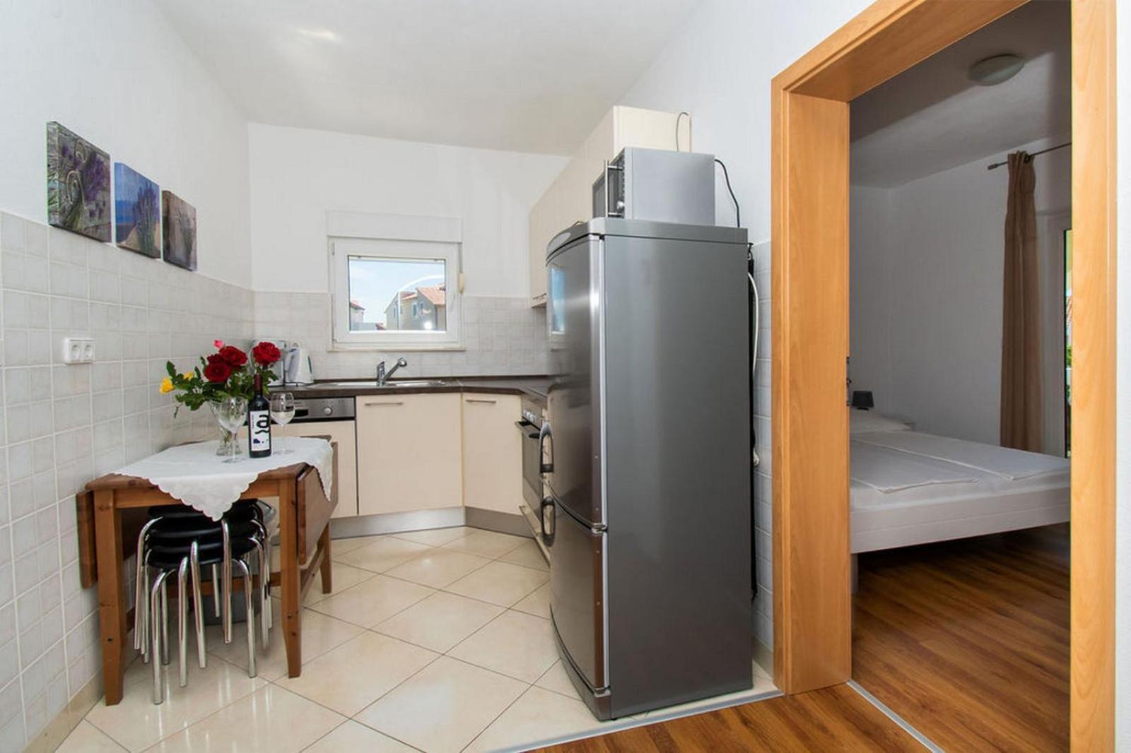 Apartments Kendes Водице Экстерьер фото